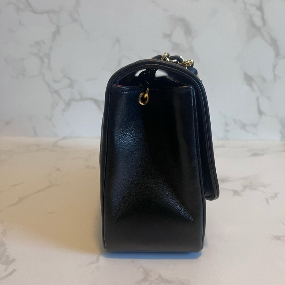 SOLD Vintage Chanel Small Diana Flap Black Lambskin - Picture 6 of 13